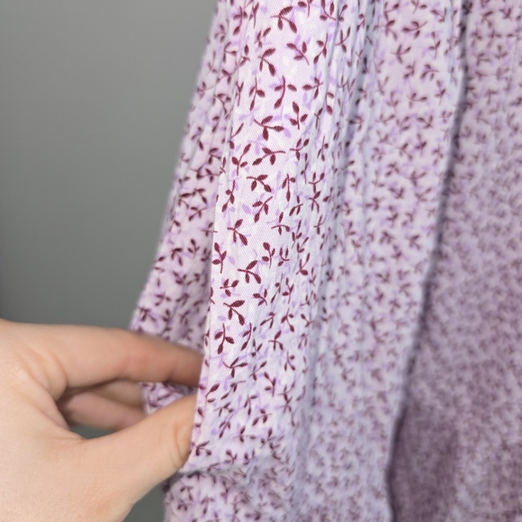 🌟 Old Navy Purple Floral Cami - Picture 3 of 6